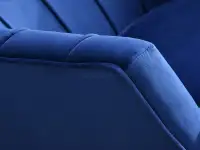 Fotel welurowy ESTEL GRANATOWY na czarnych nóżkach - charakterystyczne detale