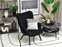 Fotel do salonu FLORI CZARNY BOUCLE - fotel z miękką tkaniną