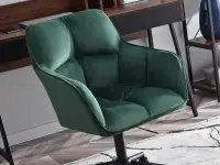 Welurowy fotel biurowy na kółkach ISLA ZIELONY Z CZARNĄ NOGĄ - komfortowe siedzisko