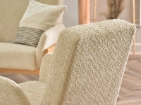 Fotel retro do salonu DORA BEŻ BOUCLE - DREWNIANE NOGI - fotel z tkaniny boucle