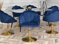 Mały fotel muszelka LISA RING GRANAT - ZŁOTA STOPA - przód krzesła