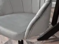 Welurowe krzesło fotel LISA RING SZARE - CZARNA NOGA - charakterystyczne detale