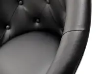 Fotel wypoczynkowy LOUNGE 3 czarny - widok szczegółowy na siedzisko.