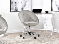 Fotel gabinetowy obrotowy LOUNGE 4 SZARY WELUR + CHROM - w aranżacji z biurkiem DESIGNO