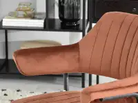 Welurowy fotel biurowy MERLIN MIEDZIANY - CZARNY - fotel biurowy z podłokietnikami