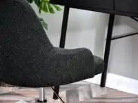 Obrotowe krzesło biurowe  MIO MOVE CZARNE BOUCLE - ZŁOTA NOGA - charakterystyczne detale
