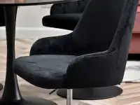 Obrotowe krzesło MIO RING CZARNY WELUR DO STOŁU - charakterystyczne detale