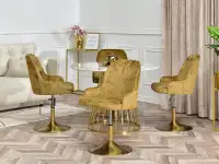 Welurowe krzesło obrotowe na na stopie MIO RING ZŁOTE - w aranżacji
