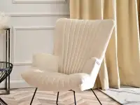 Fotel wypoczynkowy NELL BEŻOWY WELUR - CZARNY STELAŻ - komfortowe siedzisko