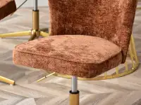 Obrotowy fotel SELLA CROSS MIEDŹ ZŁOTA NOGA - miękkie siedzisko