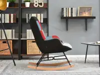 Fotel bujak SIBIL PATCHWORK komfortowy drewniane płozy - bok w aranżacji