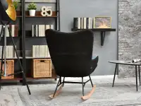 Fotel bujak SIBIL PATCHWORK komfortowy drewniane płozy - tył fotela w aranżacji