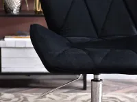 Fotel klubowy obrotowy VELO CZARNY pik z velvetu noga chrom - charakterystyczne detale
