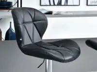 Krzesło barowe pikowne NR 29 CZARNE NA NODZE CHROM - komfortowe siedzisko