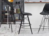 Krzesło barowe EPS WOOD TAP 1 CZARNY PIK - drewno czarne - bryła krzesła