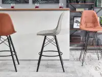 Krzesło barowe EPS WOOD TAP 1 SZARY PIK - drewno czarne - odpowiednio wyprofilowane siedzisko