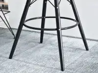Krzesło barowe EPS WIRE WOOD CZARNY na nodze z drewna - metalowy podnóżek