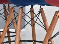 Krzesło barowe EPS WOOD TAP 1 GRANAT welur - drewno orzech - metalowe cięgna