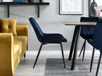 Krzesło pikowane ADEL GRANATOWE NA CZARNYCH NOGACH - profil
