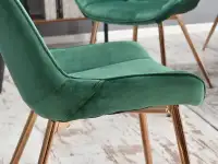 Krzesło welurowe ADEL ZIELONE glamour na miedzianej nodze - charakterystyczne detale