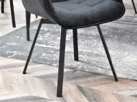 Krzesło obracane ARUBA CZARNE tapicerowane welurem do salonu - stabilna podstawa