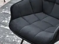 Krzesło obracane ARUBA CZARNE tapicerowane welurem do salonu - pikowanie w siedzisku