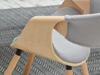 Eleganckie krzesło BENT SZARY-DĄB z drewna giętego i tkaniny - charakterystyczne detale
