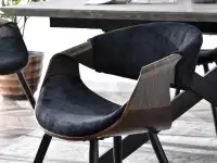 Krzesło drewniane BENT DĄB PALONY Z CZARNĄ TKANINĄ - nowoczesna forma
