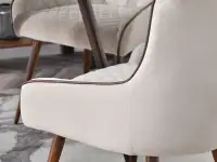 Krzesło z pikowaniem EMANU BEŻOWE tapicerowane do salonu - oryginalna bryła
