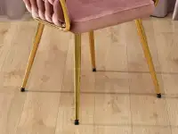 Krzesło z weluru IRIS PUDROWE - ZŁOTA NOGA - stabilna noga