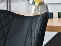 Krzesło fotel pikowany KAMAL CZARNY aksamitny do jadalni - charakterystyczne detale