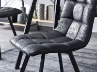 Krzesło LUGO CZARNE pikowane z tkaniny antic + metalowe nogi - miękkie siedzisko