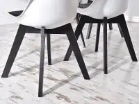 Nowoczesne krzesło do jadalni LUIS WOOD biało-czarne - czarna podstawa