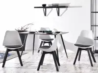 Nowoczesne krzesło do jadalni LUIS WOOD biało-czarne - w aranżacji ze stołem ONEKA