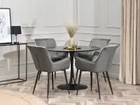 Krzesło z podłokietnikami MAURIZ SZARE welur i ekoskóra - w aranżacji z konsolą BALI
