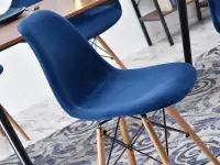 Krzesło MPC WOOD TAP GRANATOWY WELUR + ORZECH - unikatowa bryła krzesła
