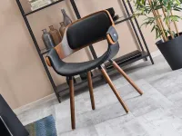 Eleganckie krzesło z drewna giętego TWIG czarny-orzech - półprofil
