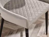 Beżowe welurowe krzesło pikowane ADORA - CZARNY - krzesło z tapicerowanym siedziskiem