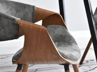 Modne krzesło gięte drewo BENT SZARA TKANINA - ORZECH - drewno