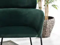 Krzesło z podłokietnikami BIAGIO ZIELONE NA CZARNEJ NODZE - miękkie siedzisko