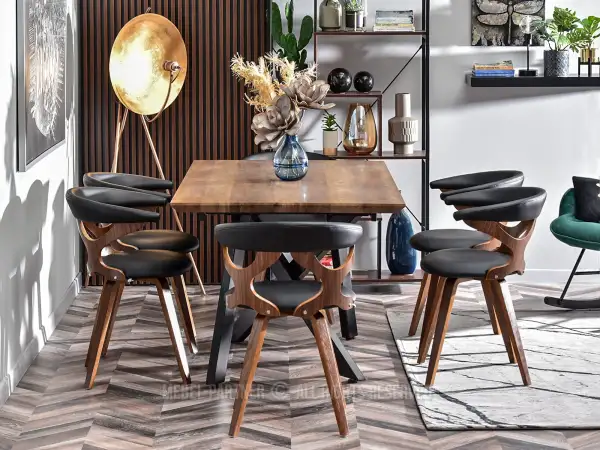 Krzesło drewniane, które odnajdzie się w różnych stylach