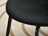 Wygodne krzesło z weluru CINDY CZARNE - okrągłe siedzisko