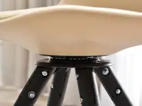 Krzesło obrotowe do kuchni LUIS ROT BEŻOWE - CZARNE NOGI - mechanizm obrotowy