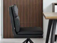 Loftowe krzesło ze skóry RALPH CZARNE NA STALOWEJ NODZE - profil siedziska