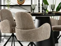 Obrotowe beżowe krzesło tapicerowane SONIA CZARNA NOGA - nowoczesny design