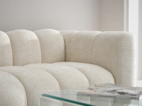 Obła sofa KREMOWA do salonu OLIA - podłokietnik