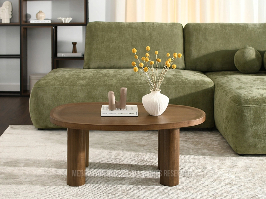 Nowoczesny stolik w kolorze orzecha – naturalna elegancja