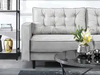 Komfortowa sofa wolnostojąca LAVIA POPIELATA z pojemnikiem - nowoczesna forma