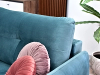 Sofa welurowa LULU MORSKA z funkcją spania - charakterystyczne detale