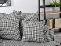 Designerska sofa rozkładana do salonu MISS BIBI pepitka - charakterystyczne detale